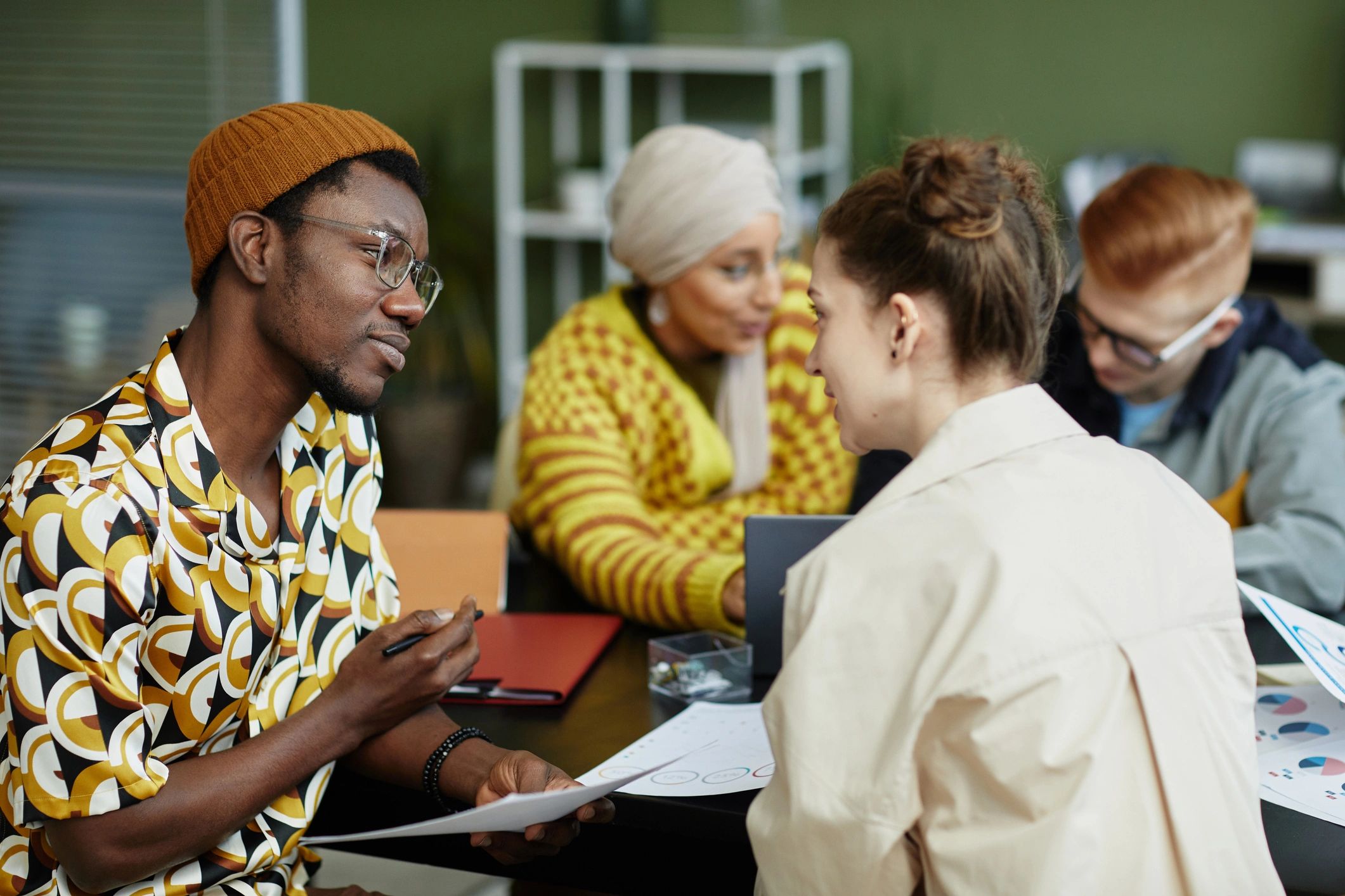 consultant helping immigrants
