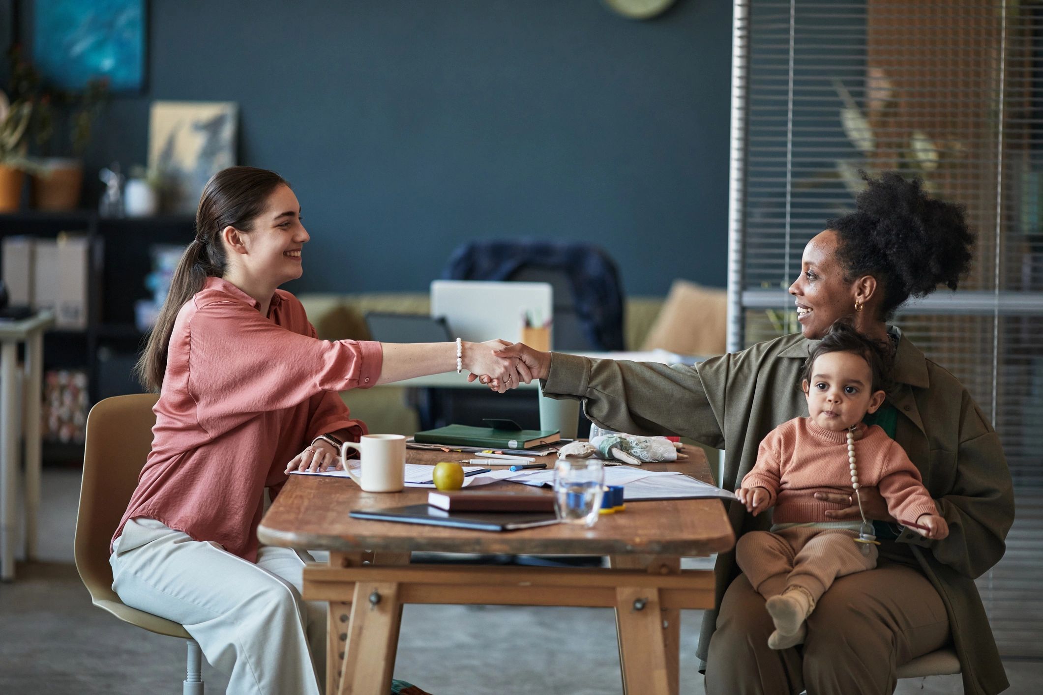 friendly consultant meeting with family
